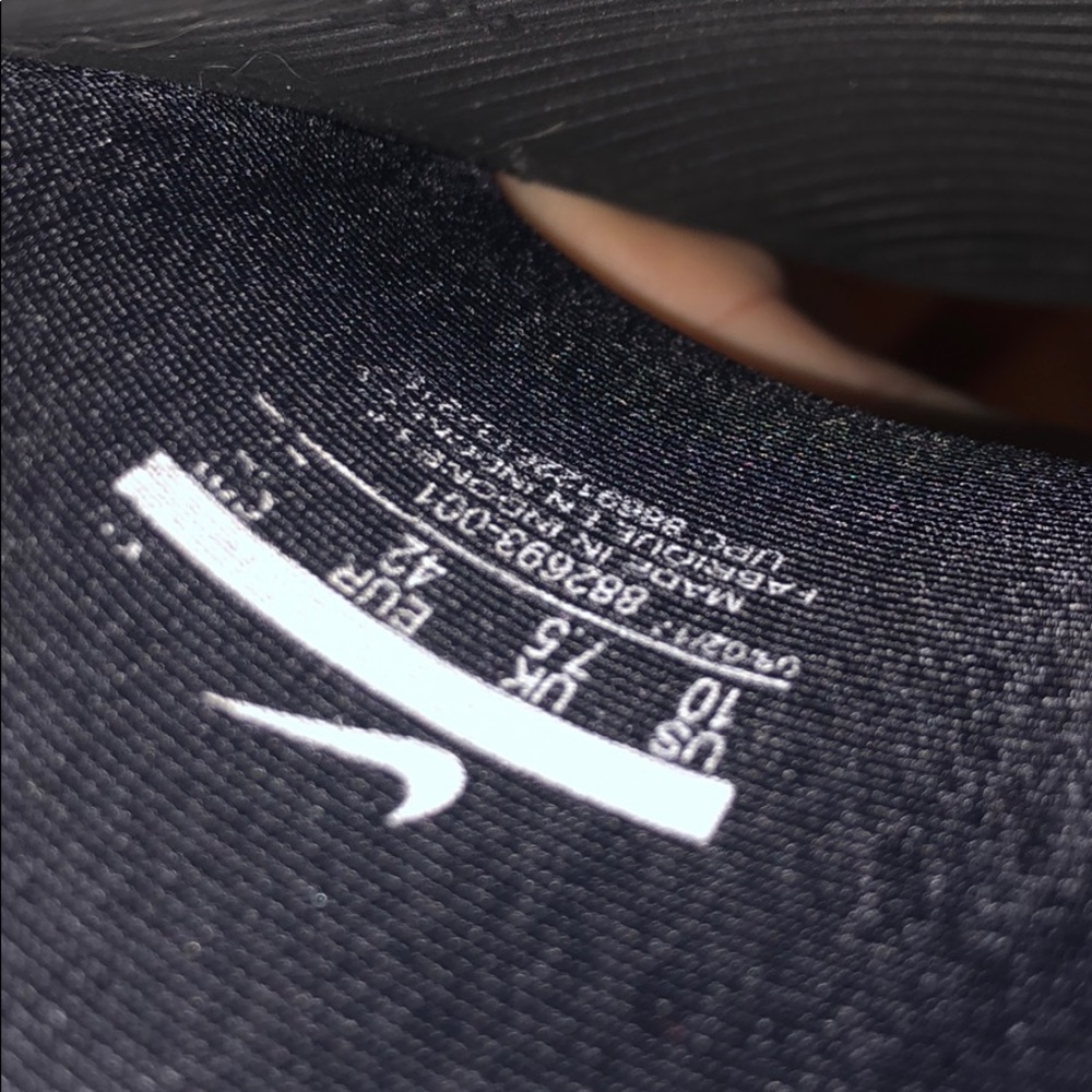 Nike slides - Picture 4 of 4